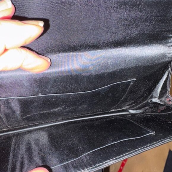 Vintage Chunn Paris Handmade in France Black Silk with Floral Embroidery Clutch - Picture 8 of 9